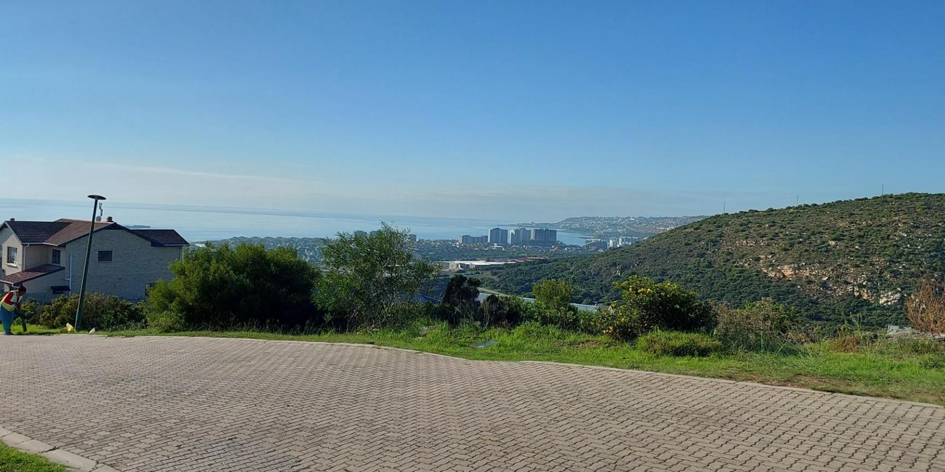 Image 4 of 6