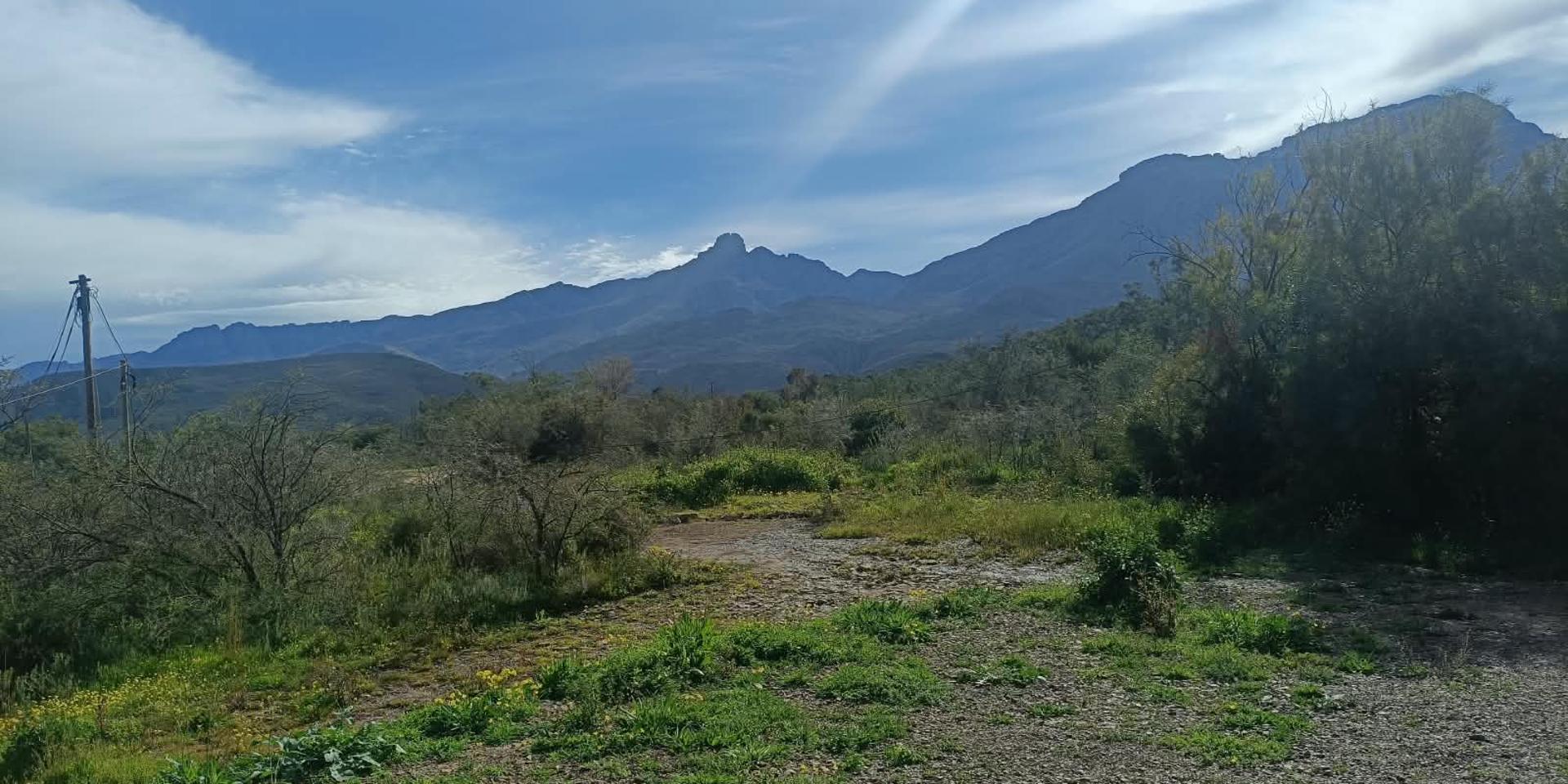 Image 2 of 6