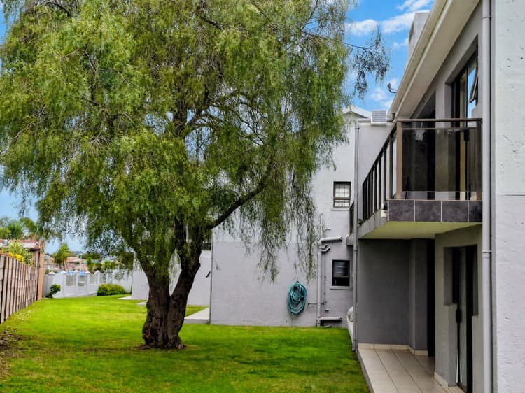 Main property image