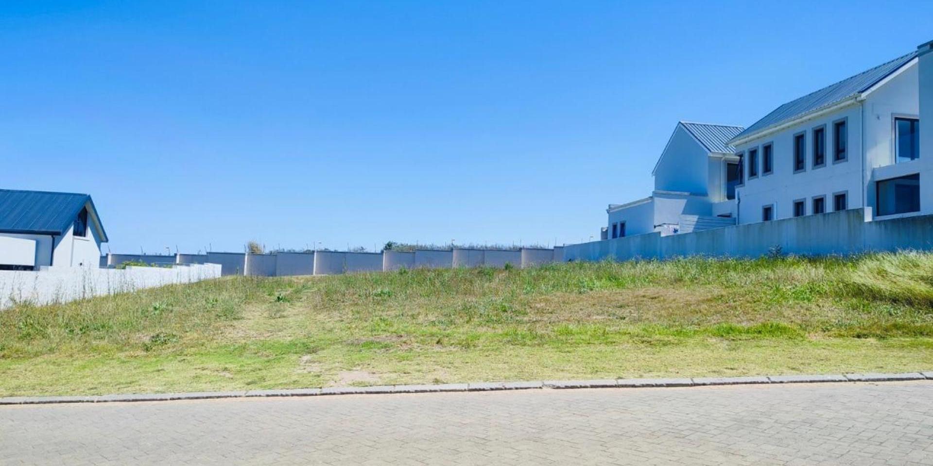 Image 2 of 6