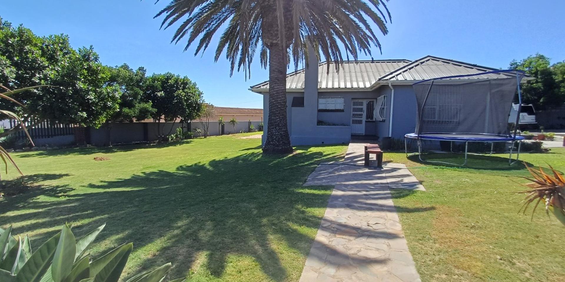 Image 4 of 6