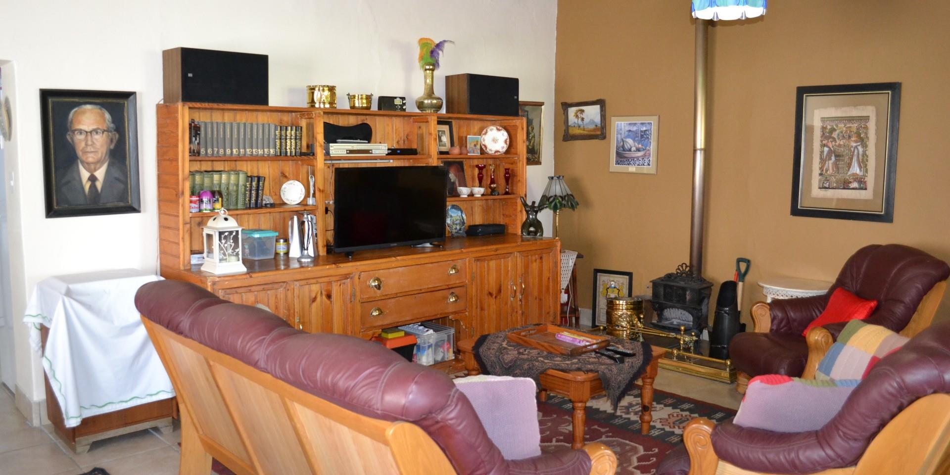 Image 3 of 6