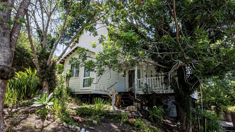 Main property image