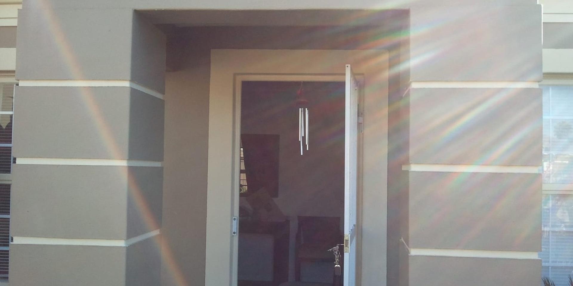 Image 5 of 6