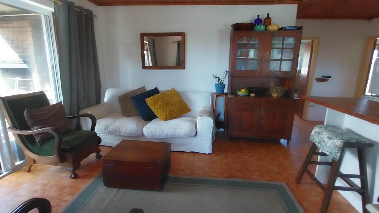 Image 3 of 6