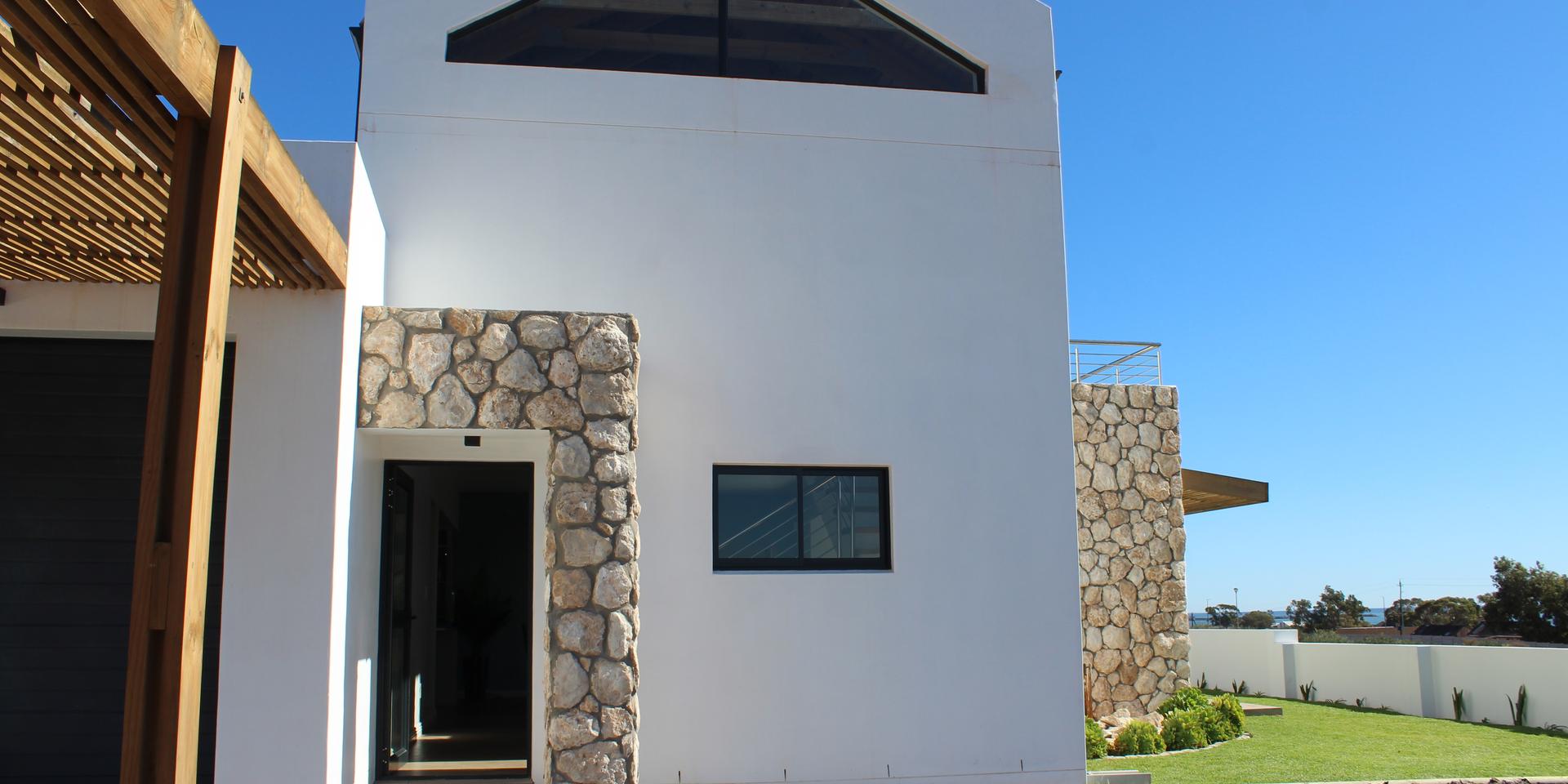 Image 3 of 6