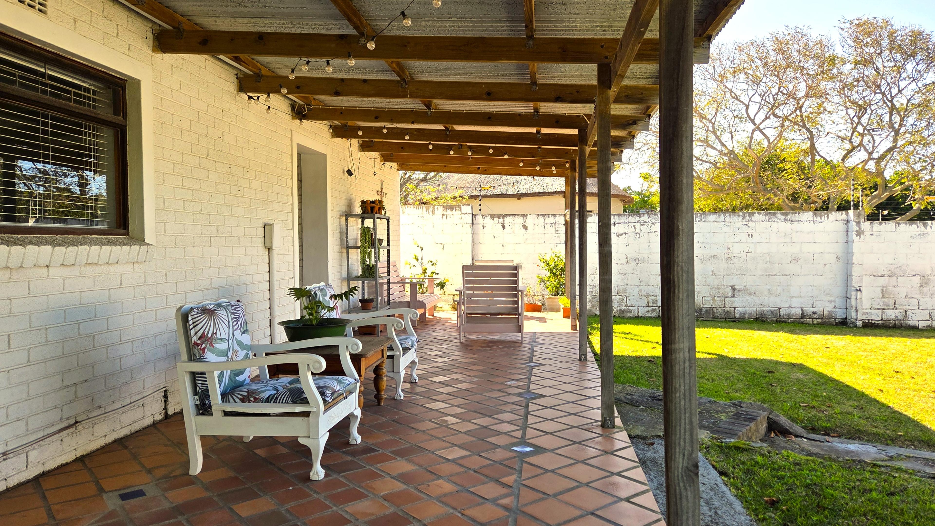 Image 2 of 6