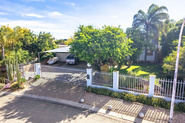 Main property image
