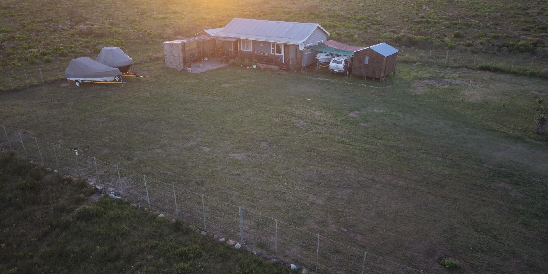 Image 3 of 6