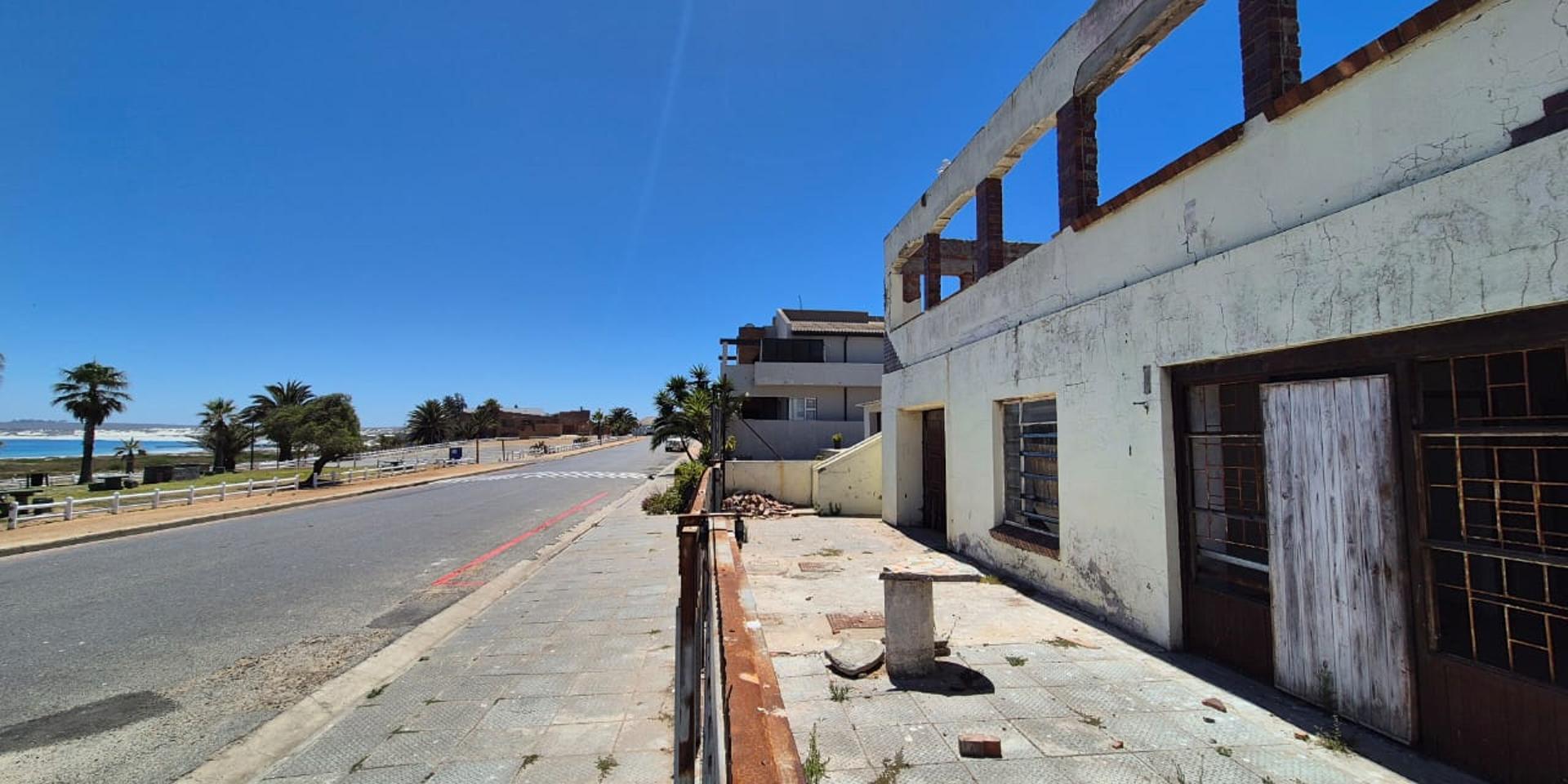Image 5 of 6