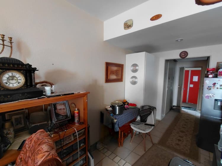 Main property image