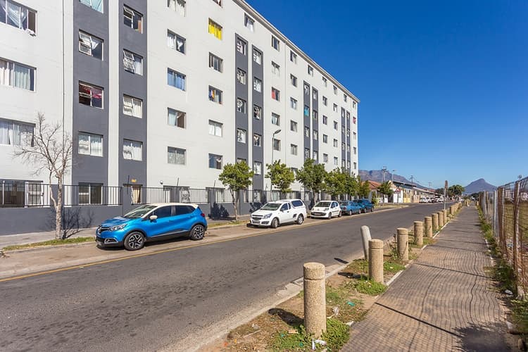 Main property image