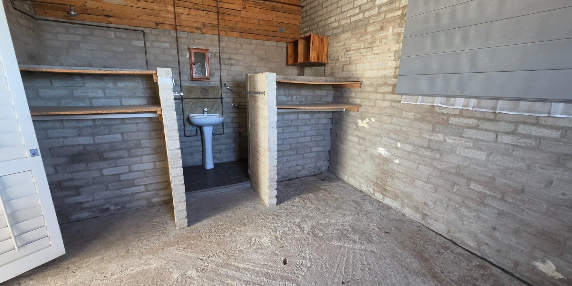 Image 5 of 6