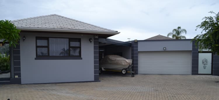 Main property image
