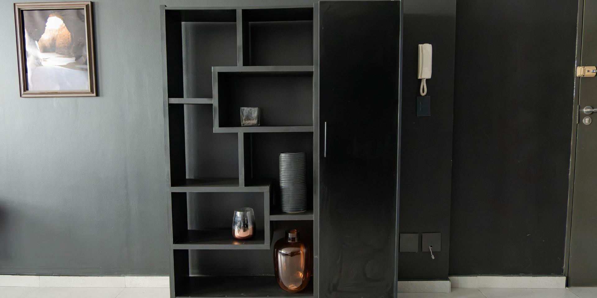 Image 5 of 6