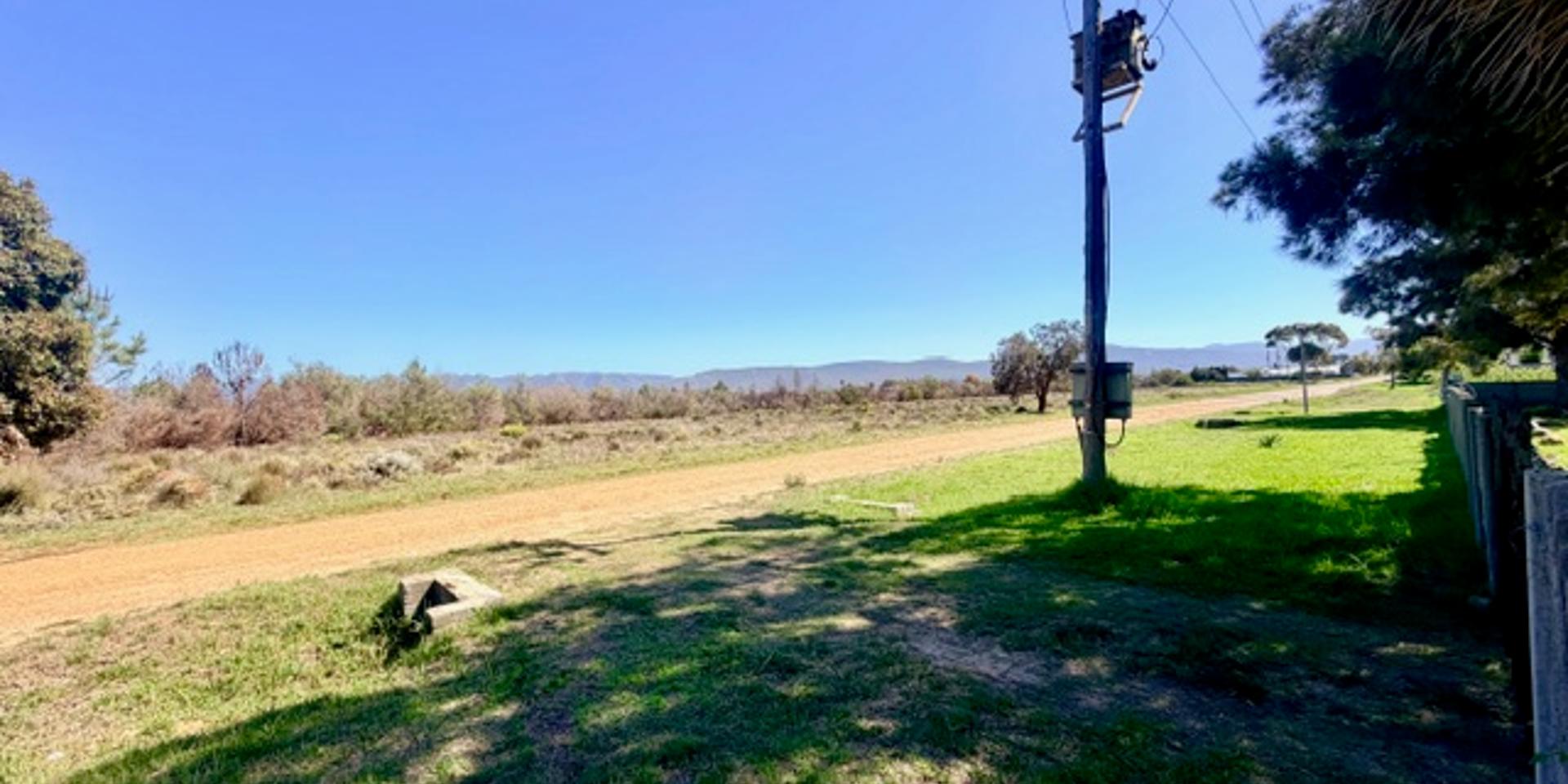 Image 2 of 6