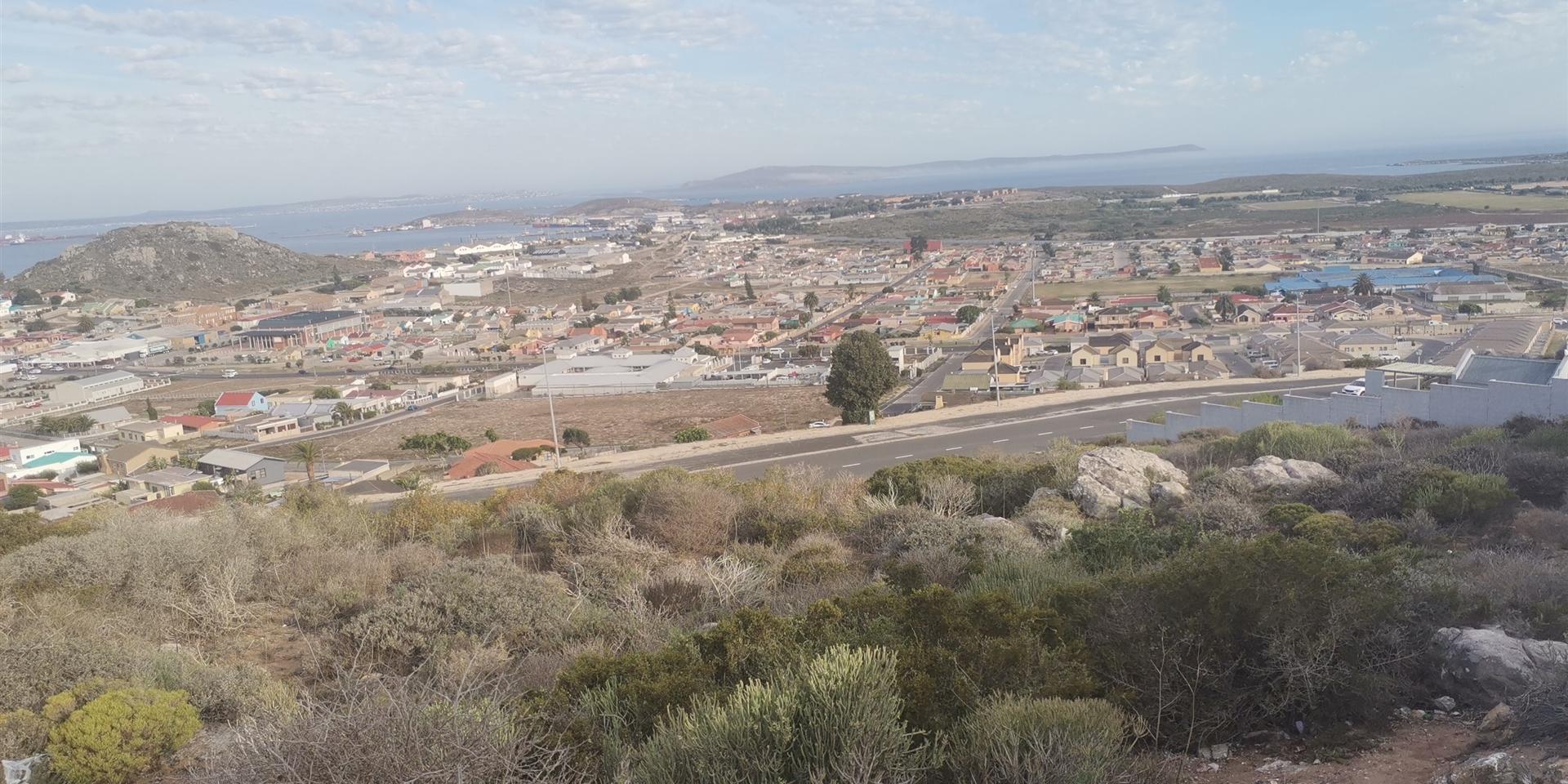 Image 2 of 6