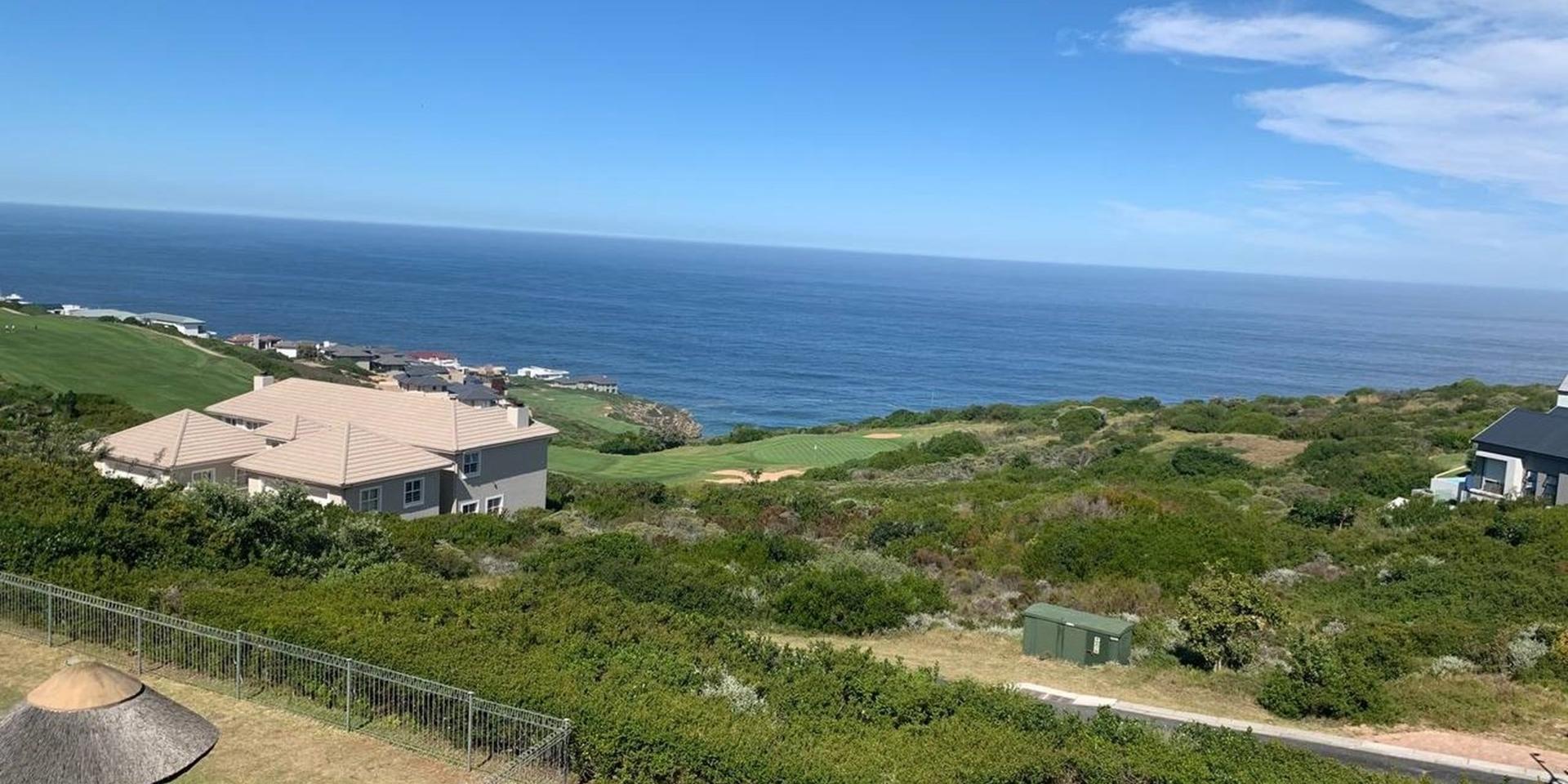 Image 2 of 6