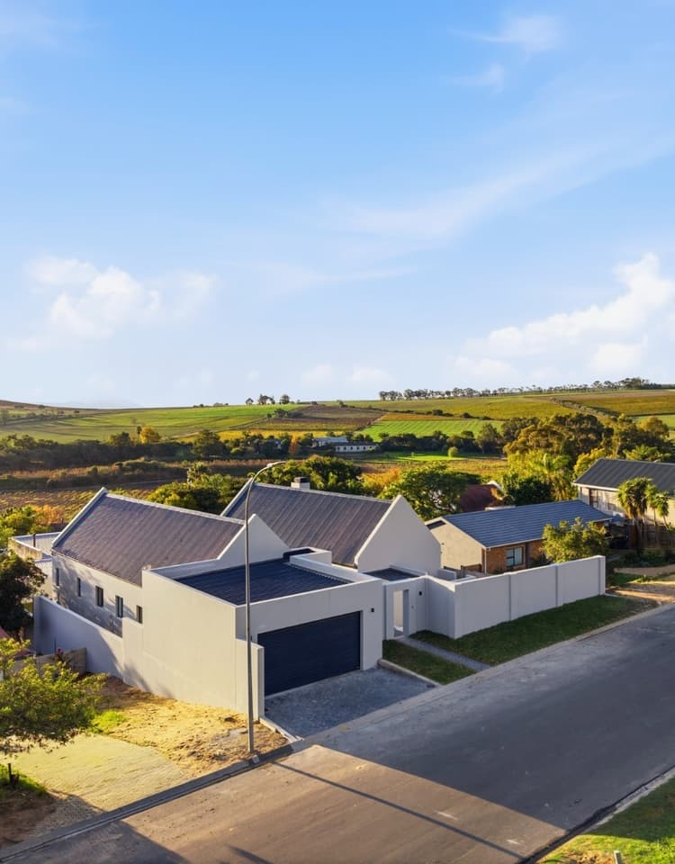 Main property image