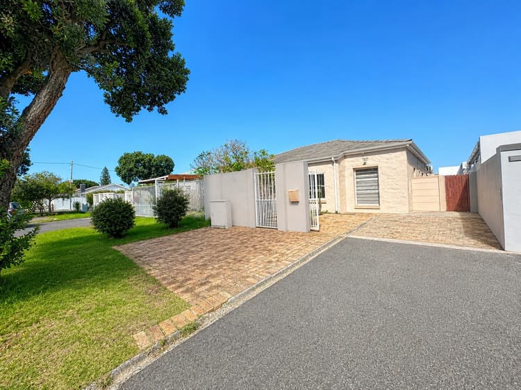 Main property image