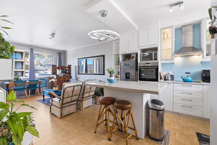 Main property image