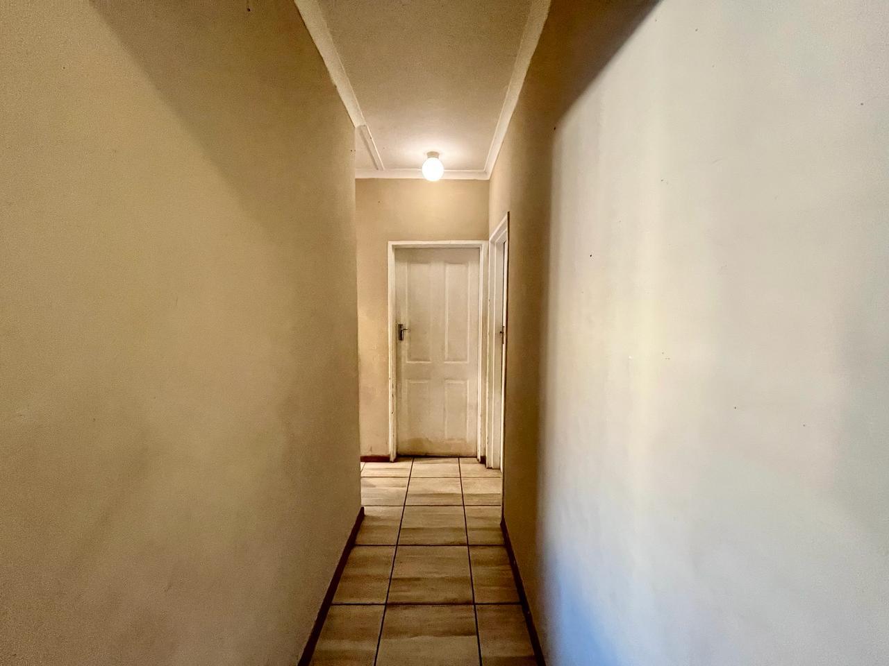 Image 5 of 6