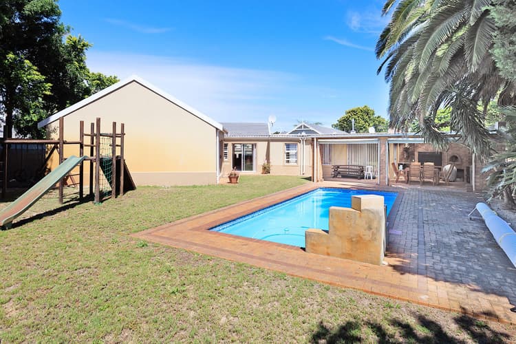 Main property image