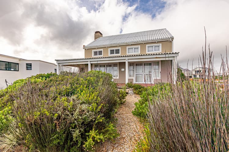 Main property image