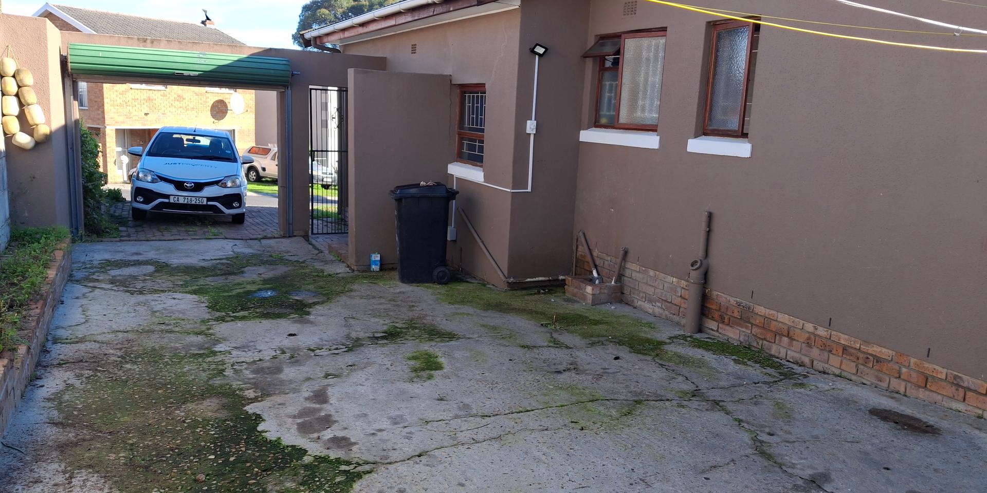 Image 5 of 6