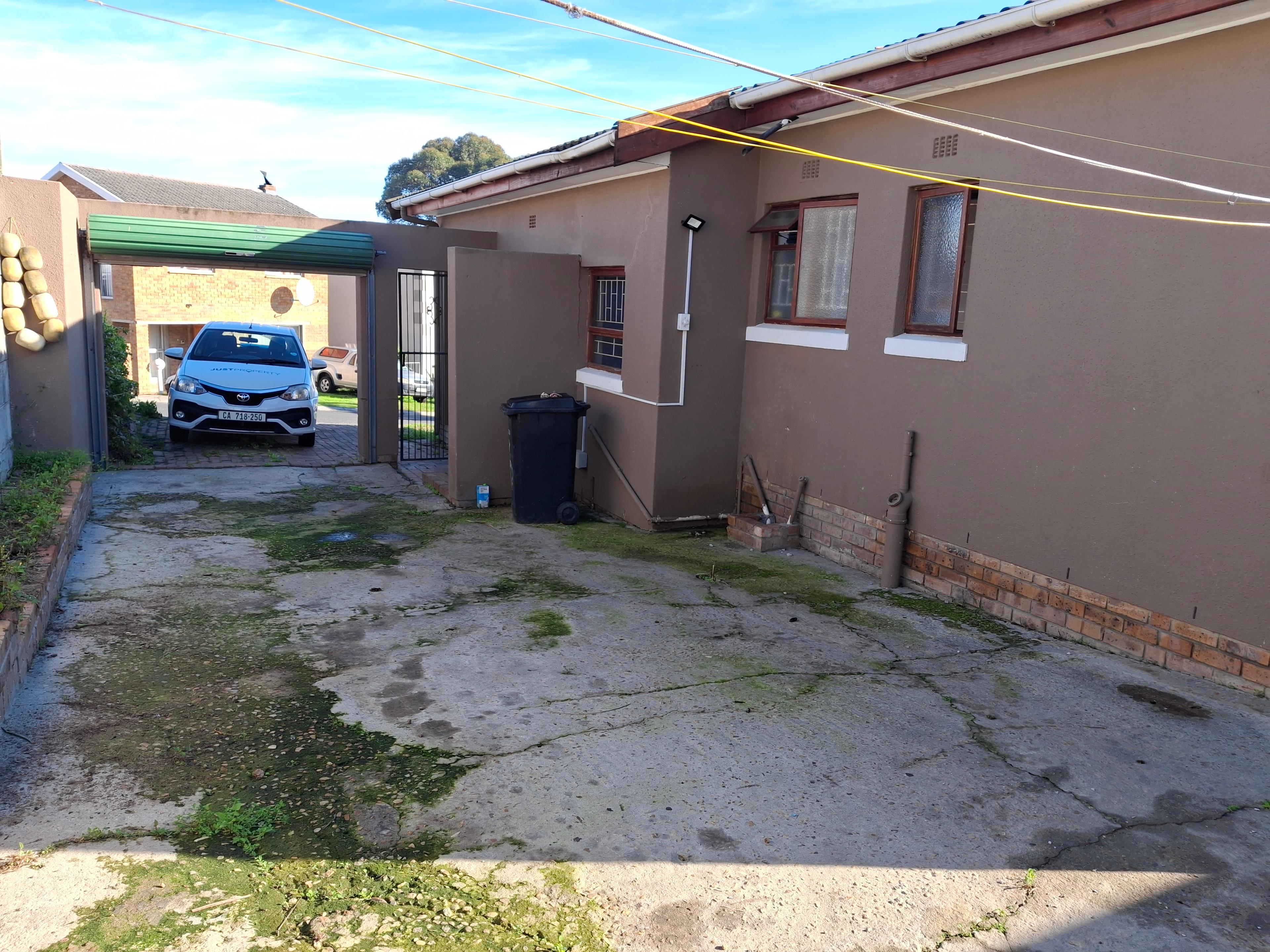 Image 5 of 6