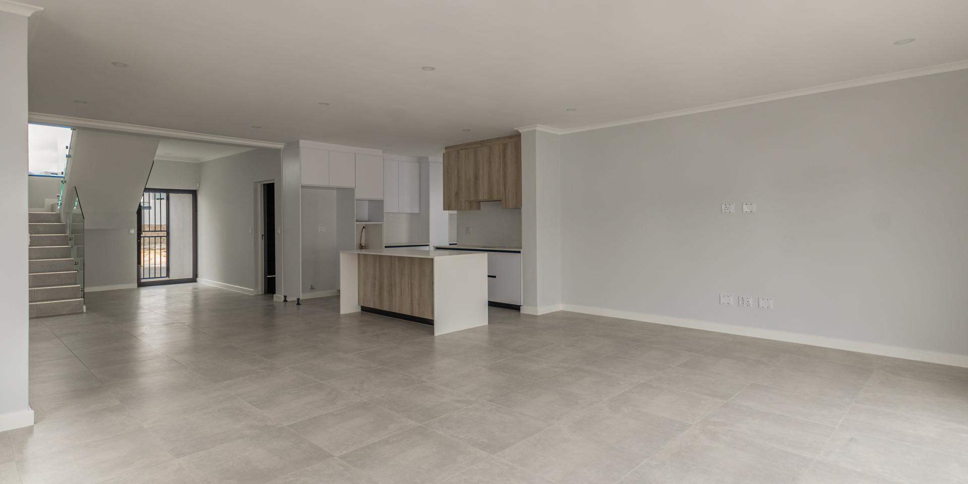 Image 5 of 6