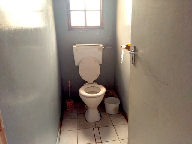 Image 5 of 6