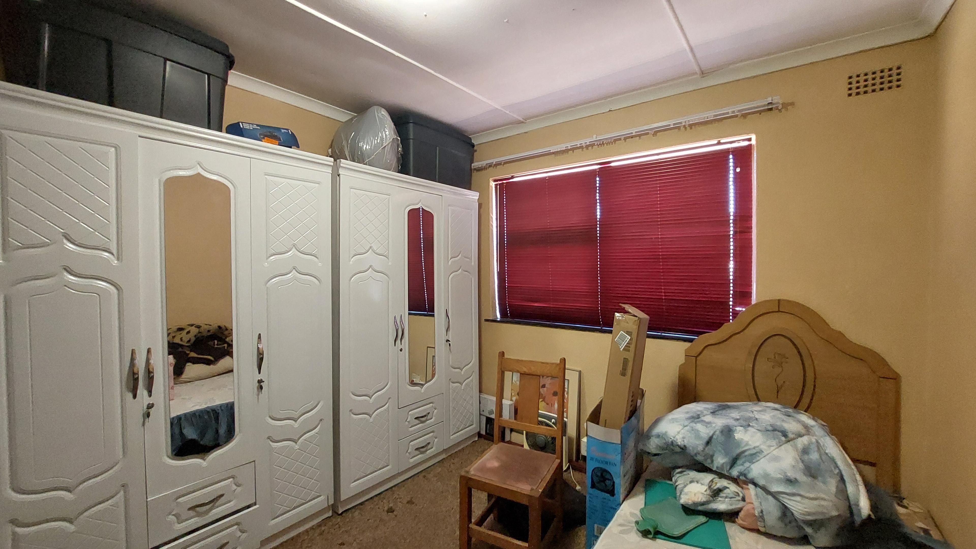 Image 10