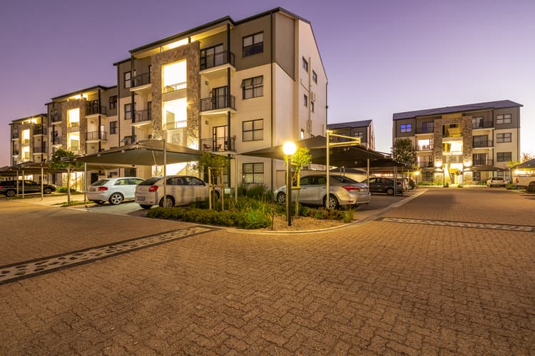 Main property image