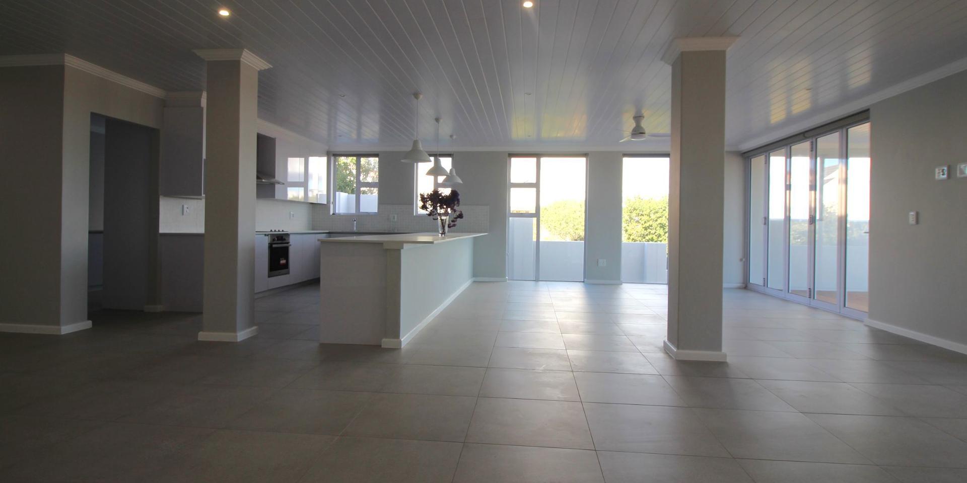 Image 5 of 6
