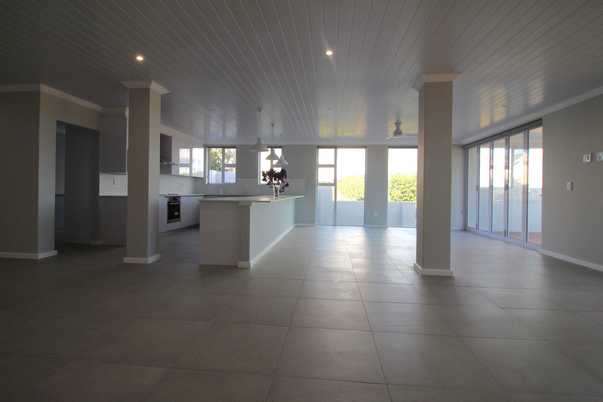 Image 5 of 6