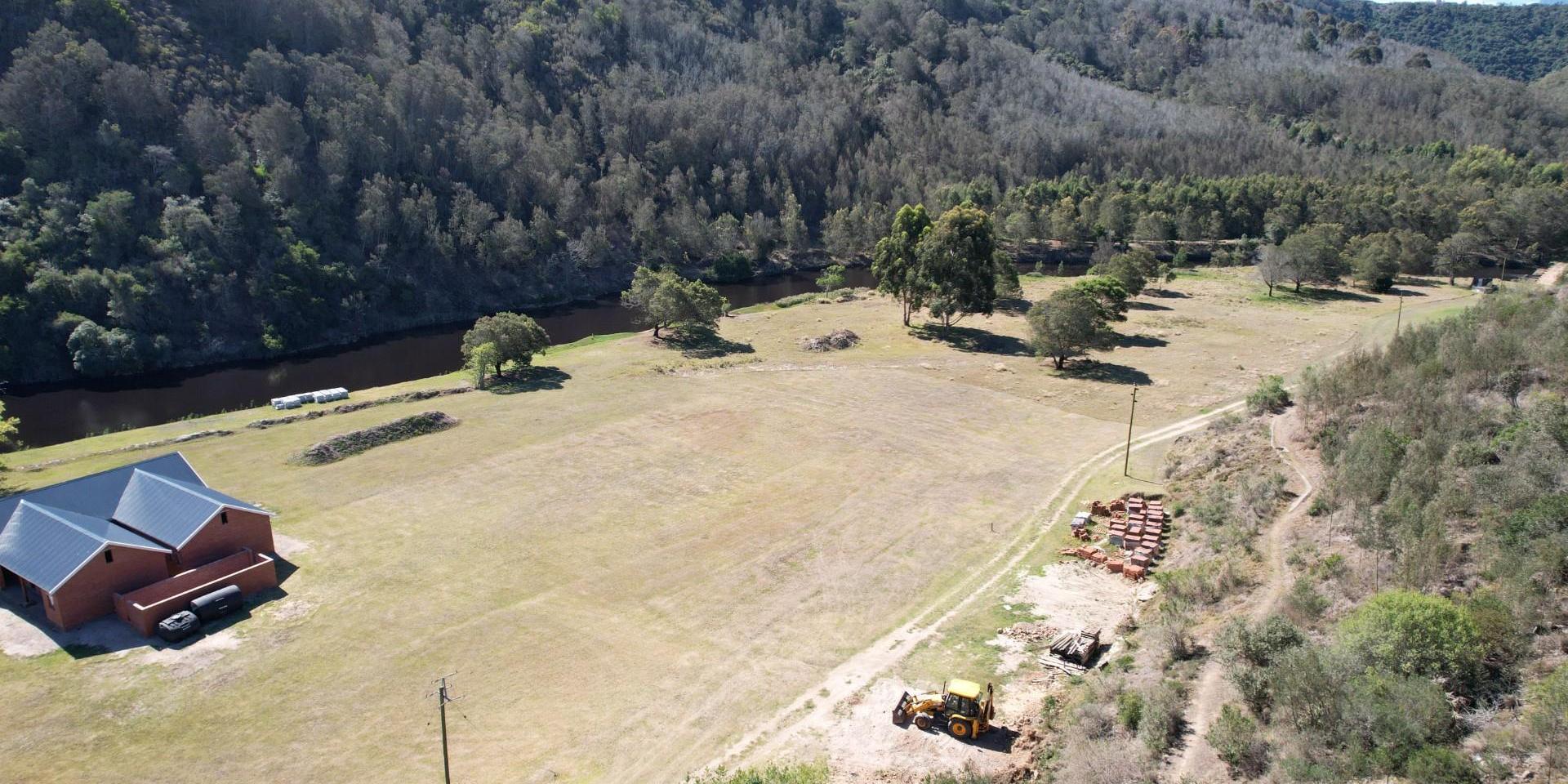 Image 4 of 6