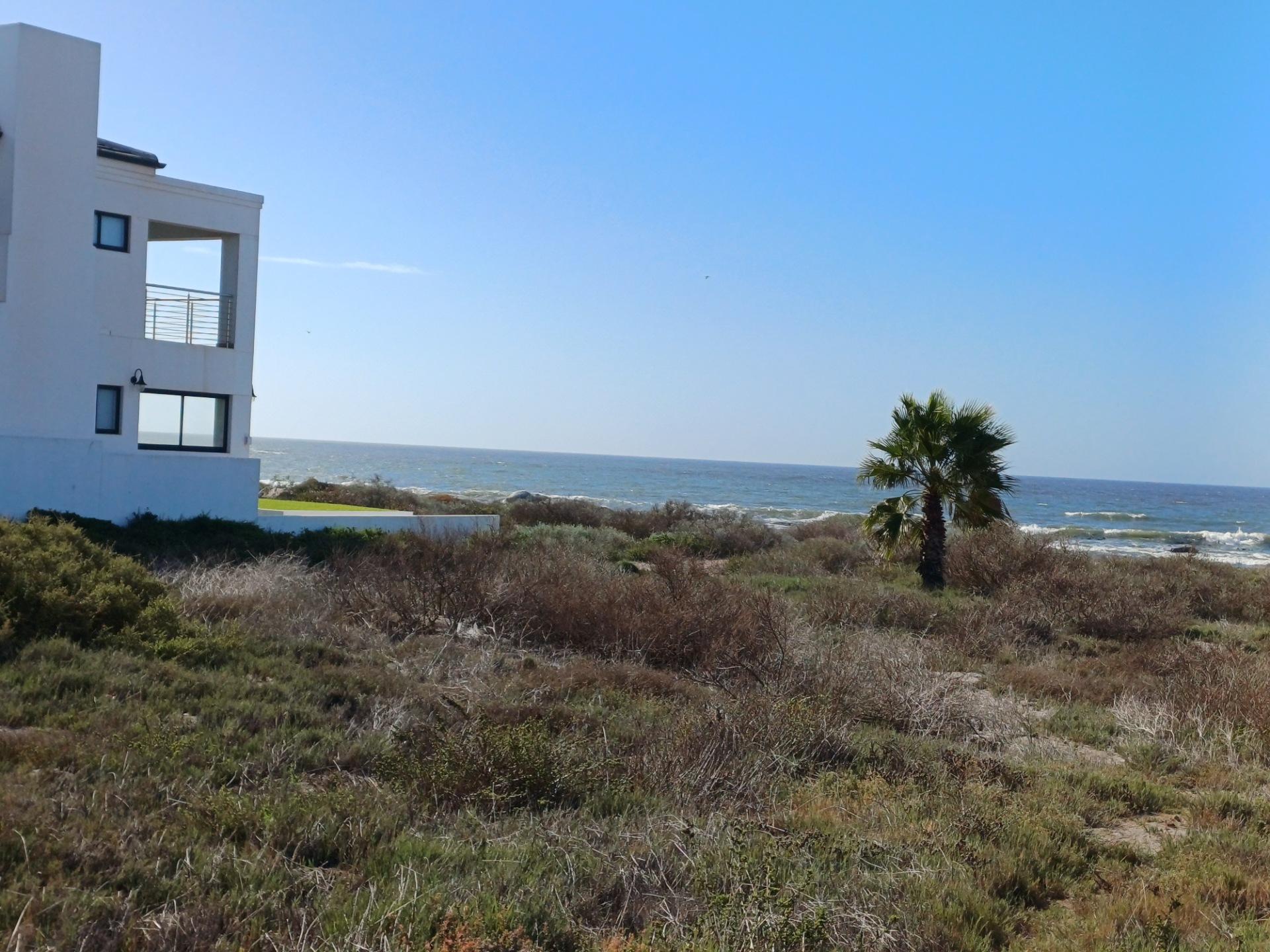 Image 2 of 6