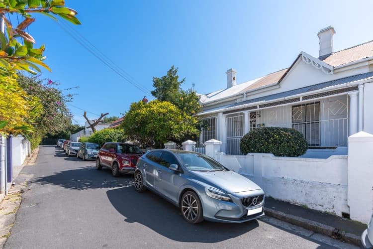 Main property image