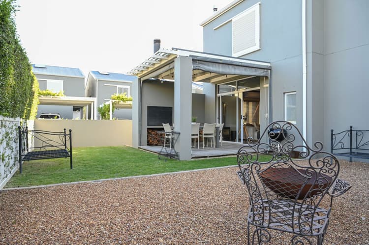 Main property image