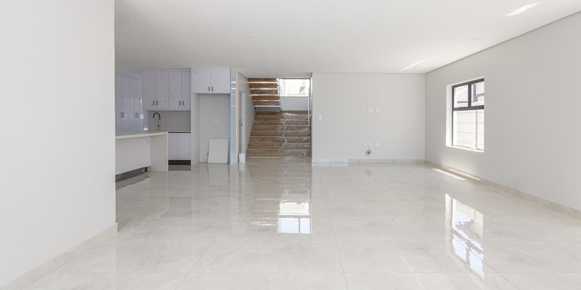 Image 3 of 6