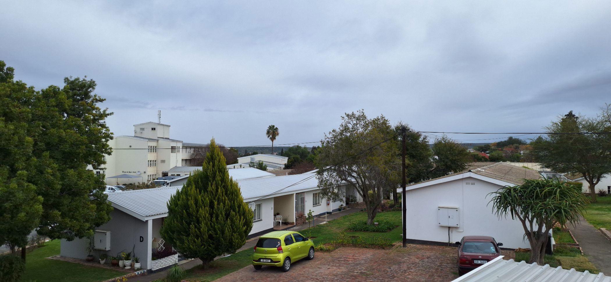 Image 4 of 6