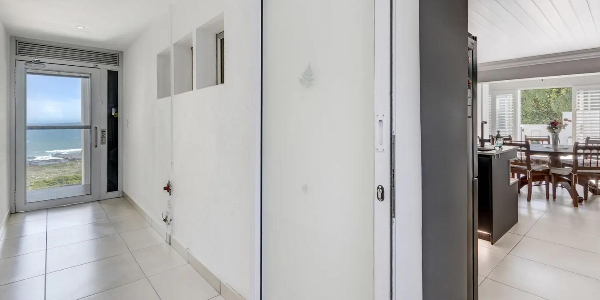 Image 2 of 6