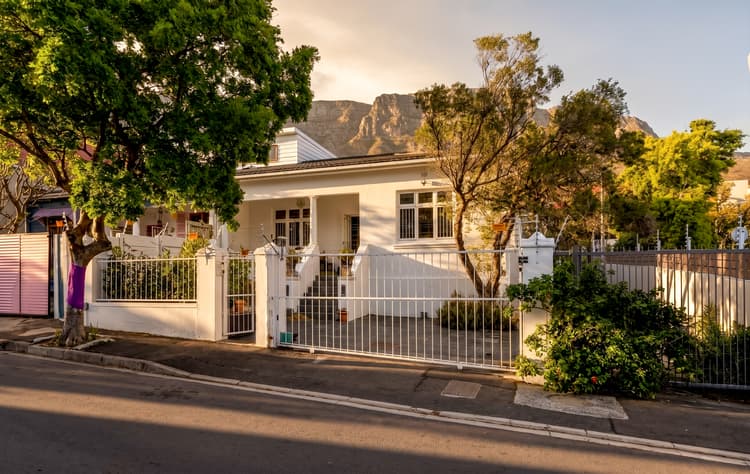 Main property image