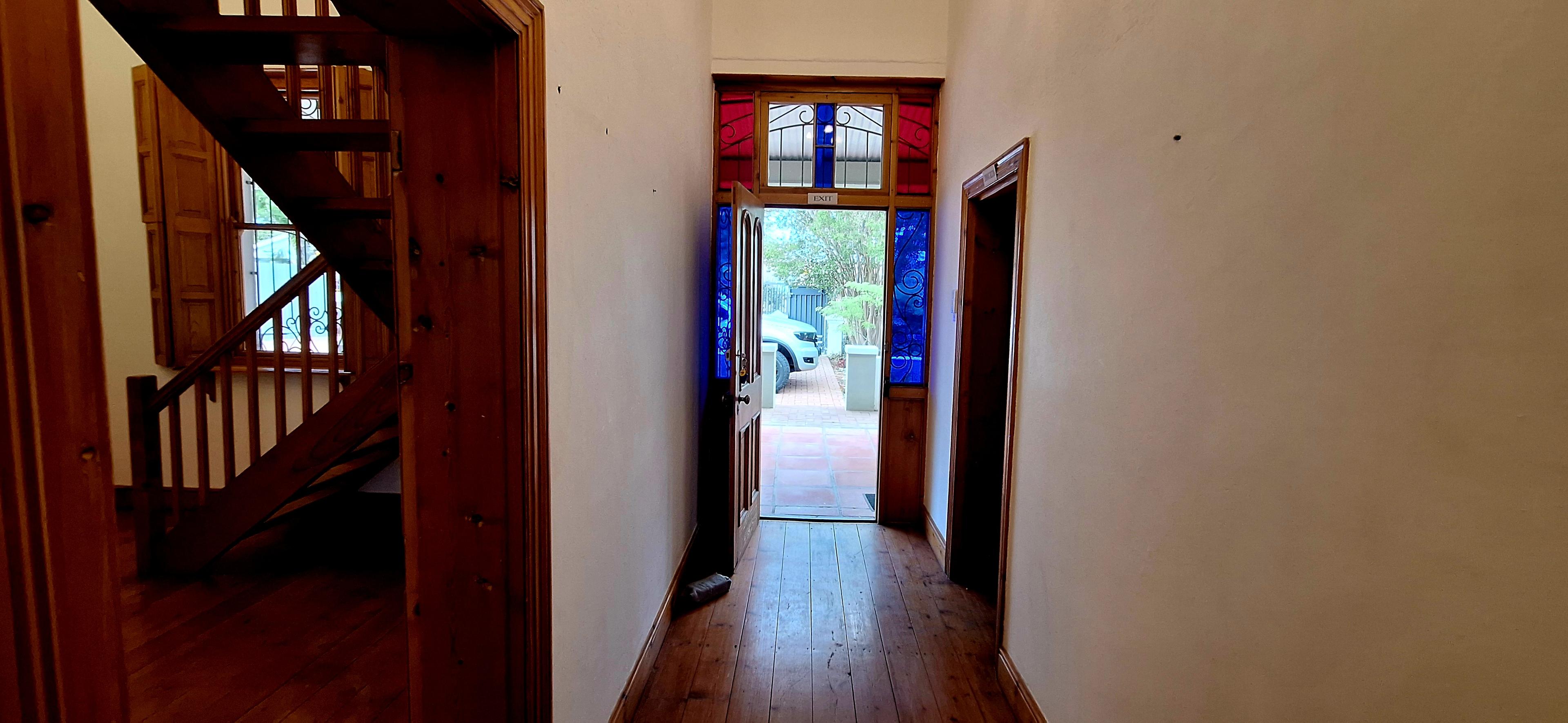 Image 2 of 6