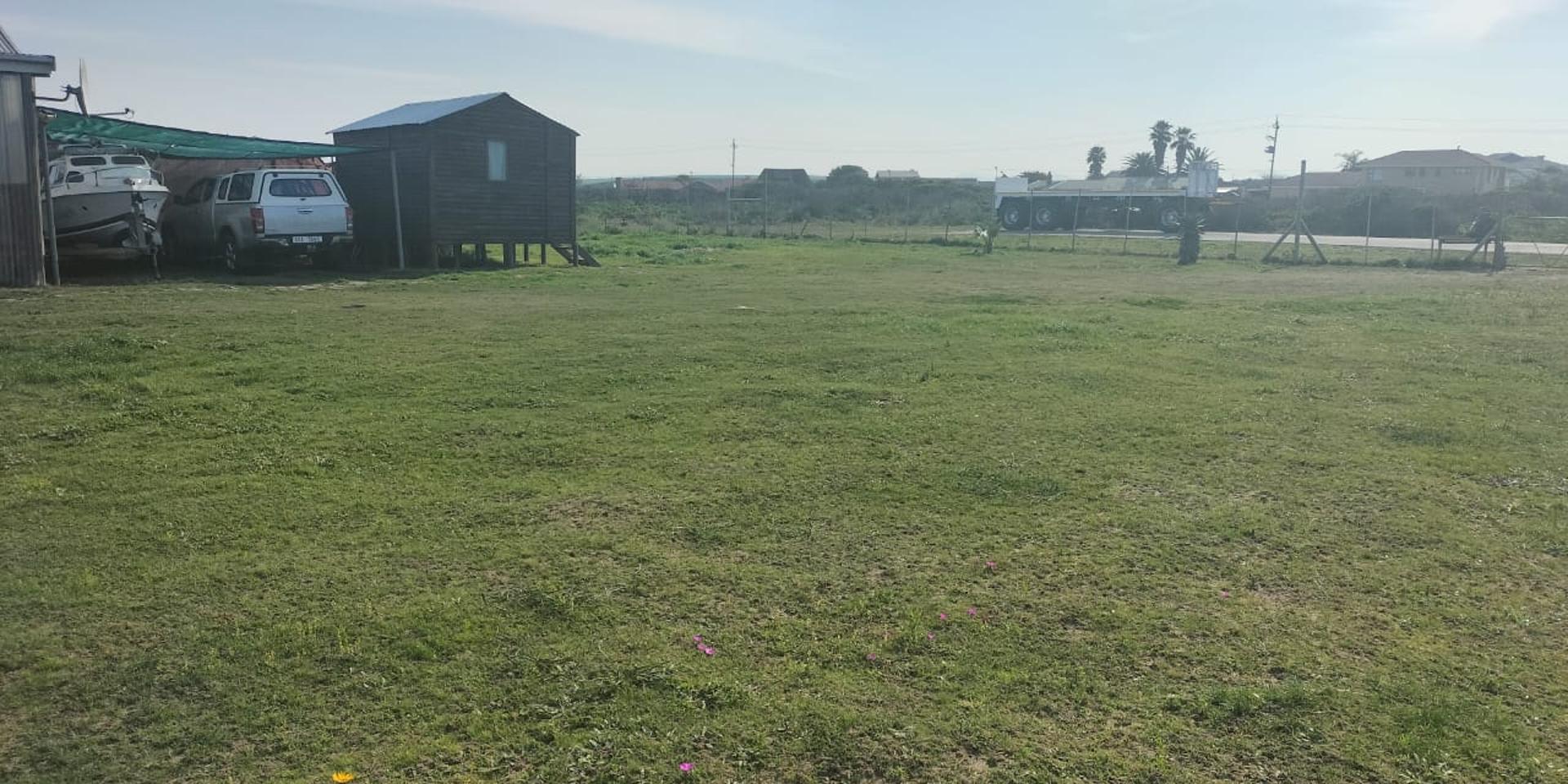 Image 4 of 6
