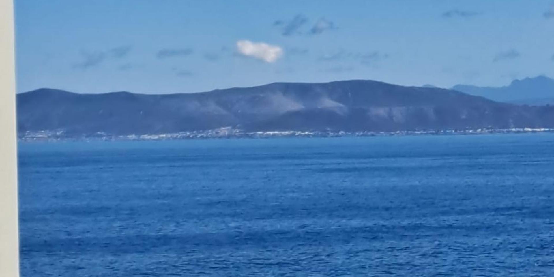 Image 3 of 6