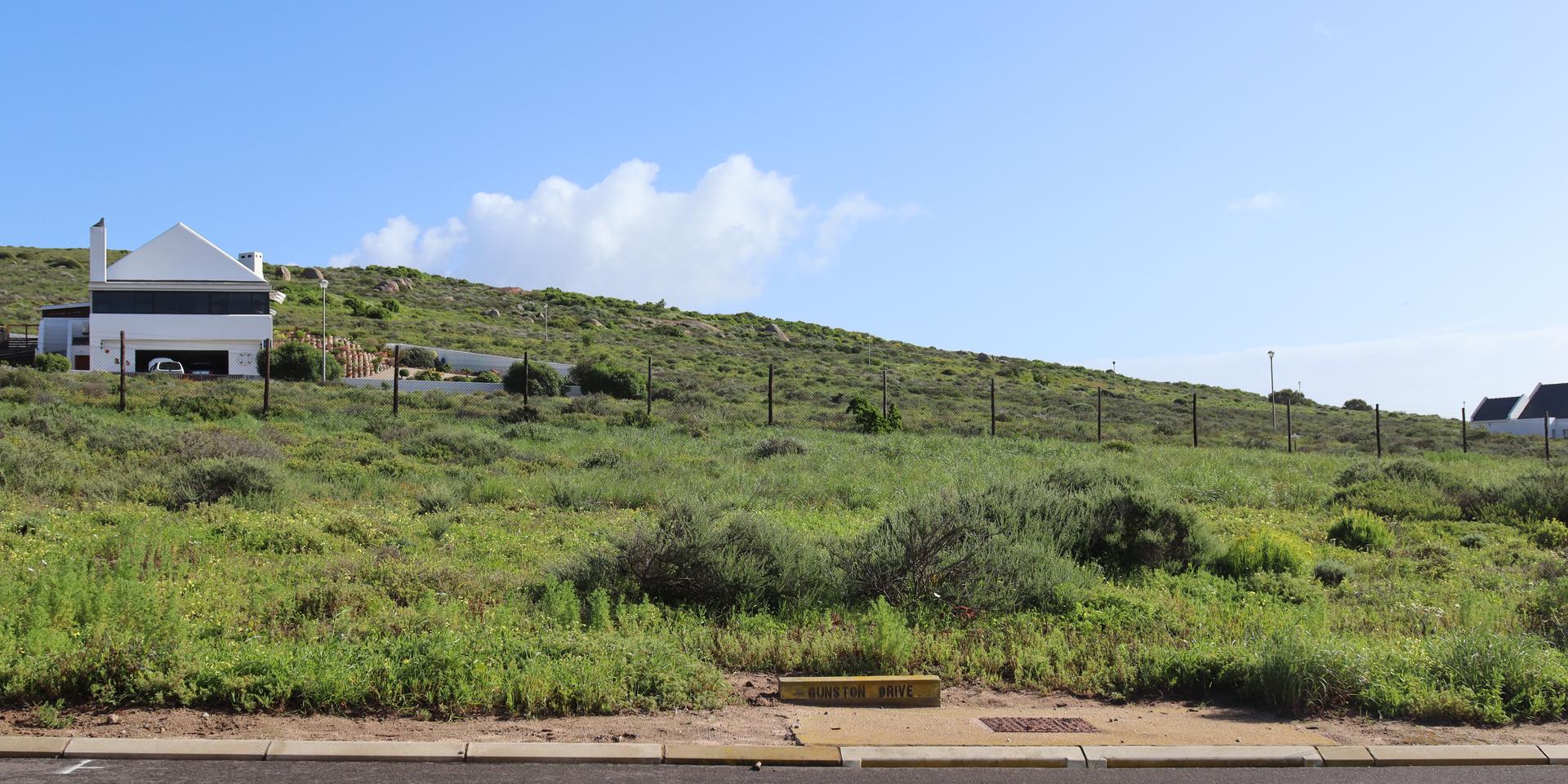 Image 4 of 6