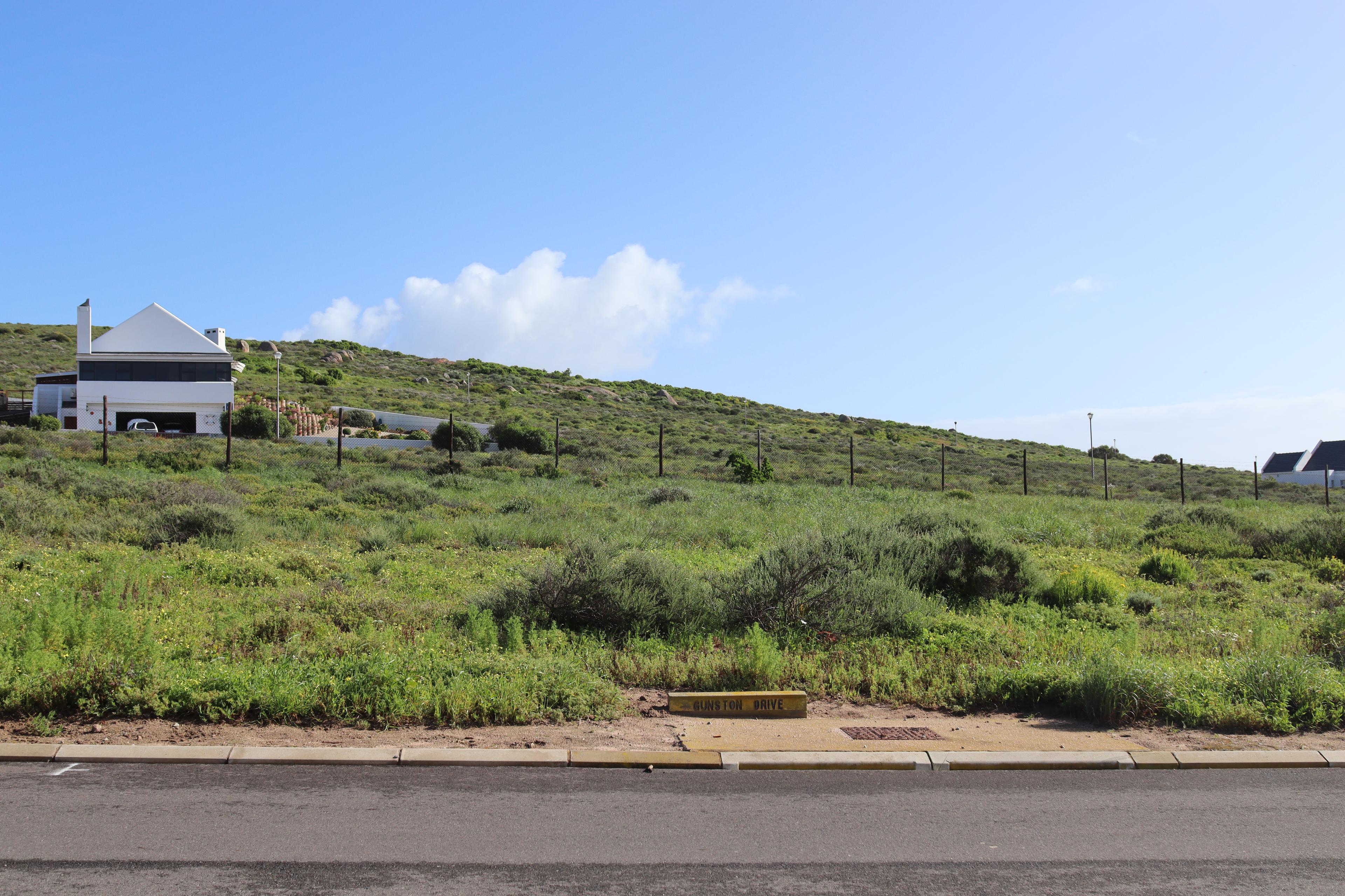 Image 4 of 6