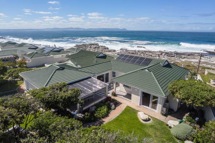 Main property image